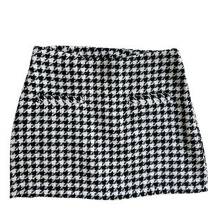 a new day Monochrome Houndstooth Mini Skirt